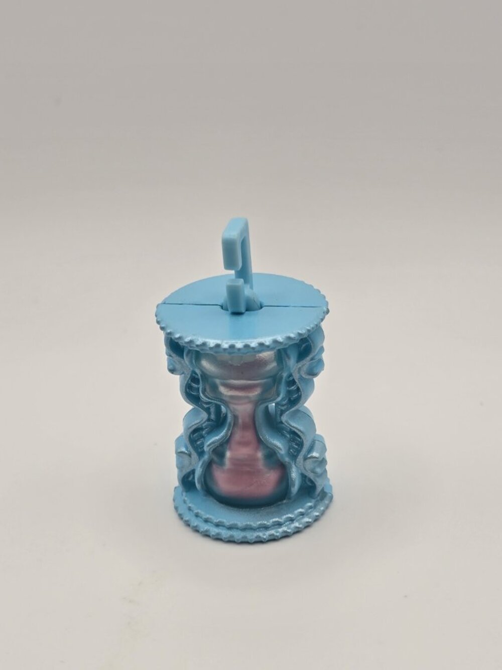 Mattel Monster High Rochelle Goyle Haunted Hourglass Replacement Accessory Part